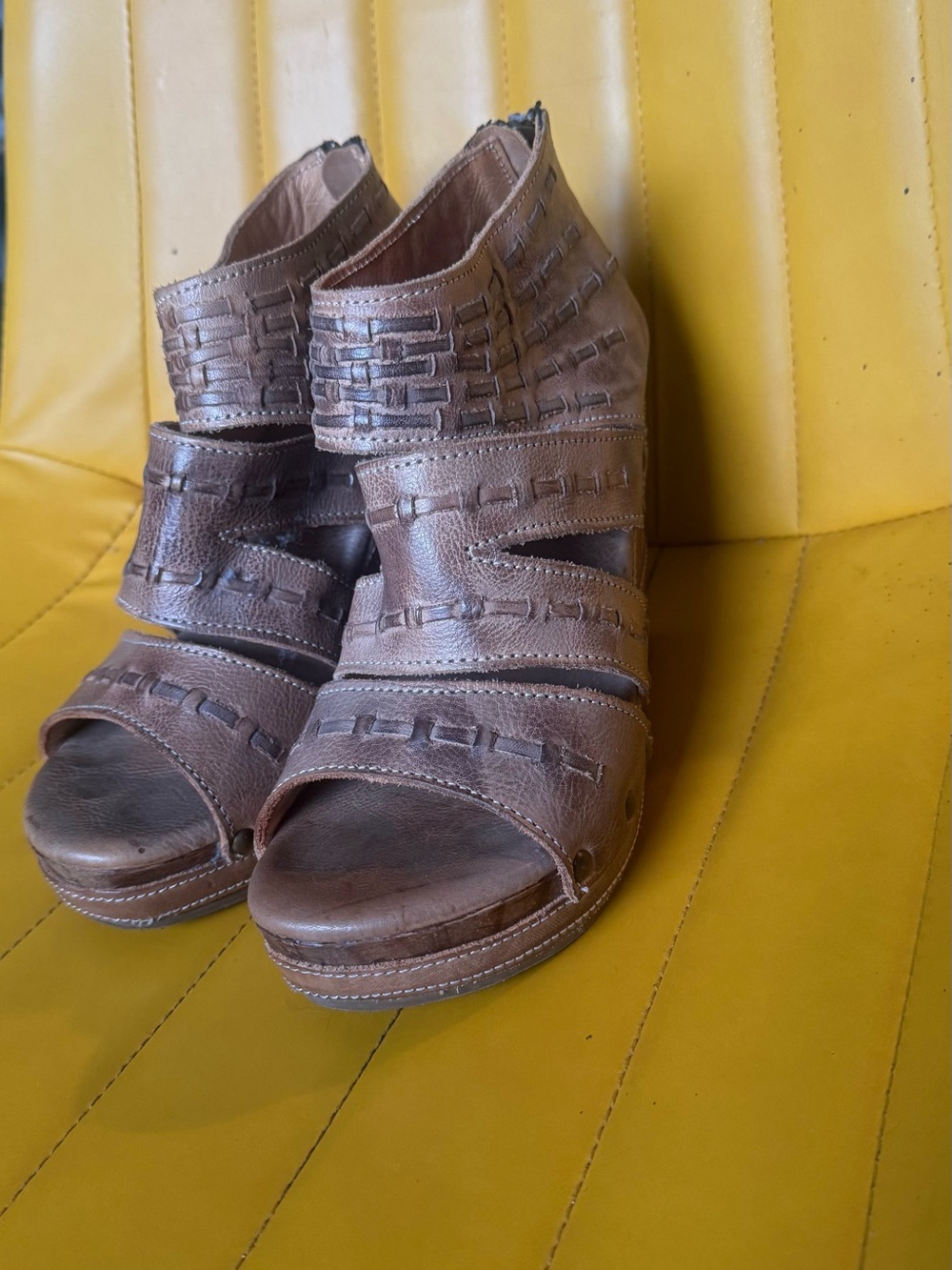 BED STU - Beige Brown Leather Platform Sandals